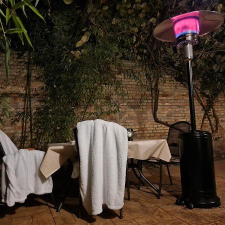 Garden Center Apartment 诺威萨 外观 照片