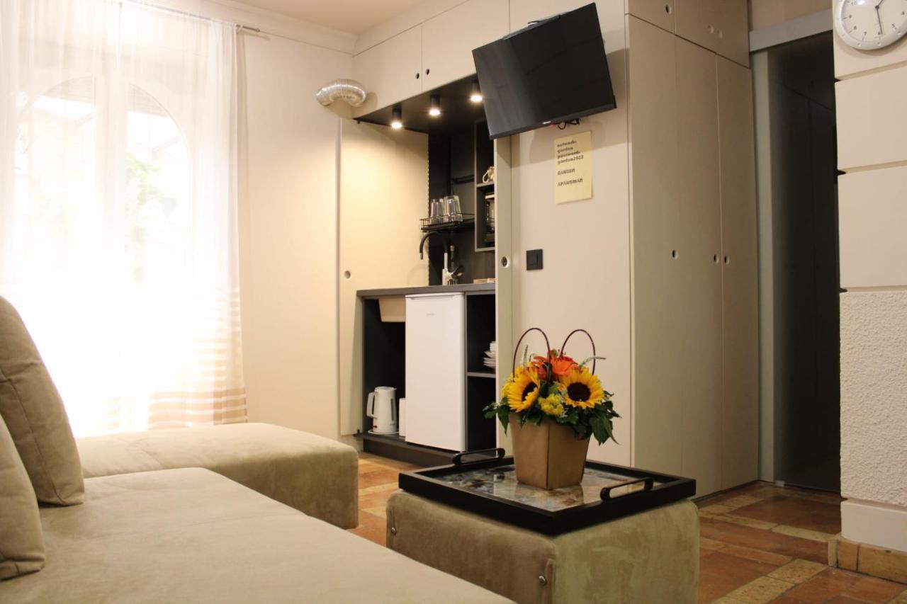Garden Center Apartment 诺威萨 外观 照片